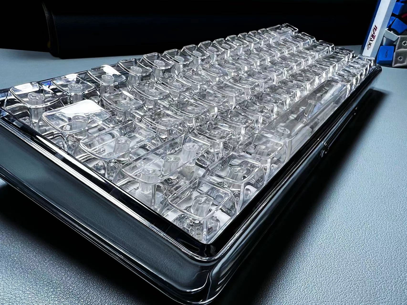 132 toetsen Kristaltransparant - Keyboard Gaming Transparent recensie en prijs