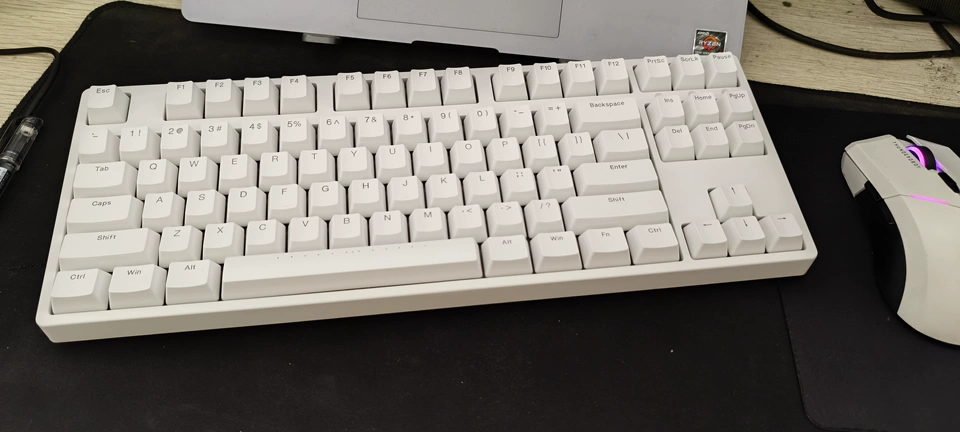 IKBC Wired Vintage C87 cherry  - Gaming Keyboard Tkl recensie en prijs